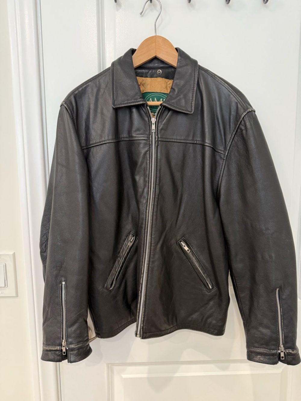 Vintage AMI London Leisure Authentic Leather Jacket Size Medium